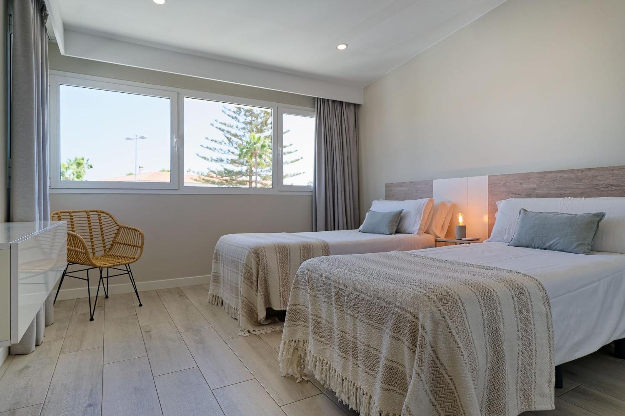 Deva Beach Boutique Apartments Maspalomas  Rum bild