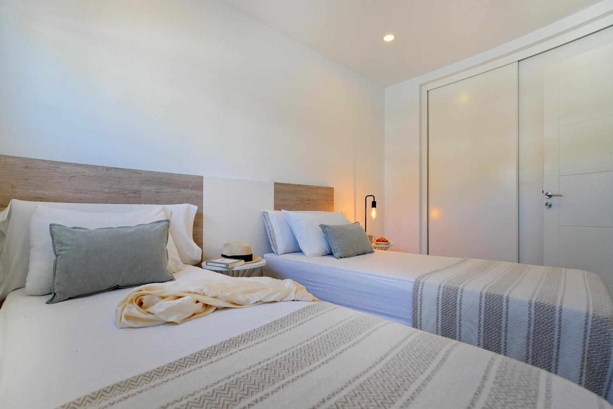 Deva Beach Boutique Apartments Maspalomas  Rum bild